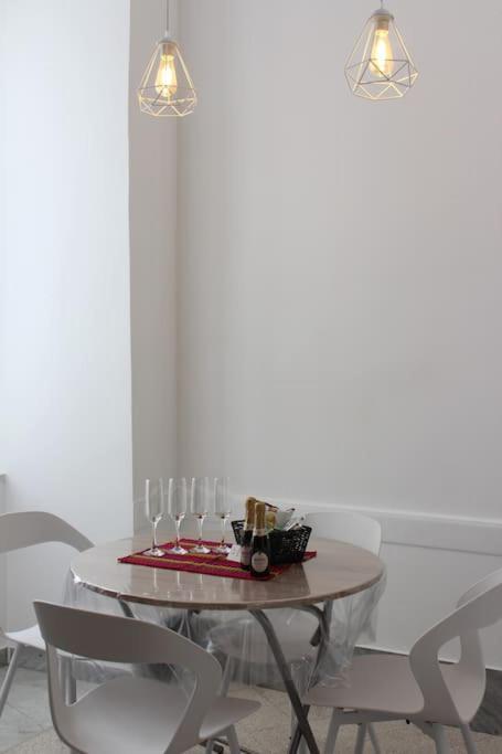 Nel Cuore Del Vomero Apartament 나폴리 외부 사진